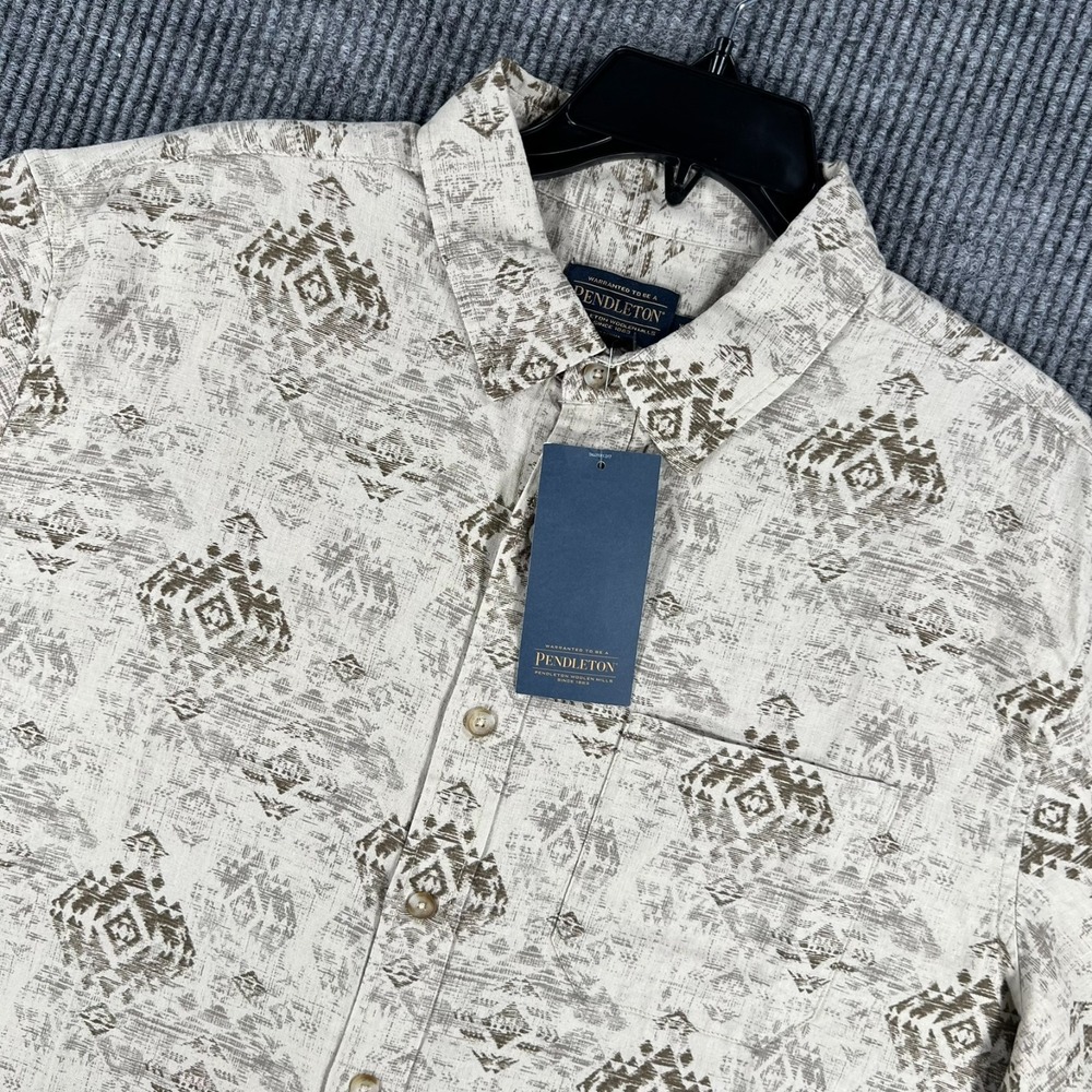 Pendleton Shirt Mens XL Extra Large Beige Geometric Short Sleeve Button Up New